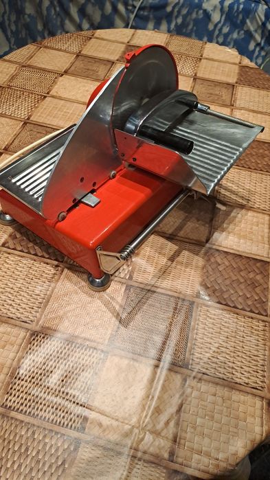Машина за рязане на  колбаси  quick mill vintage