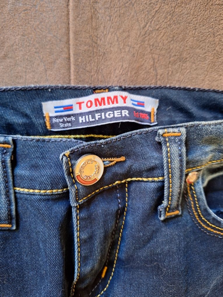 Дънки Tommy Hilfiger