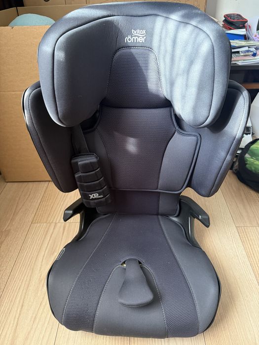 scaun auto ISOFIX Britax Romer Kidfix i-SizeGrey 100-150 cm Antracit