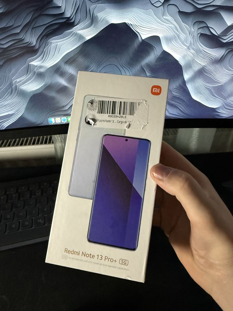 Xiaomi Redmi Note 13 Pro+