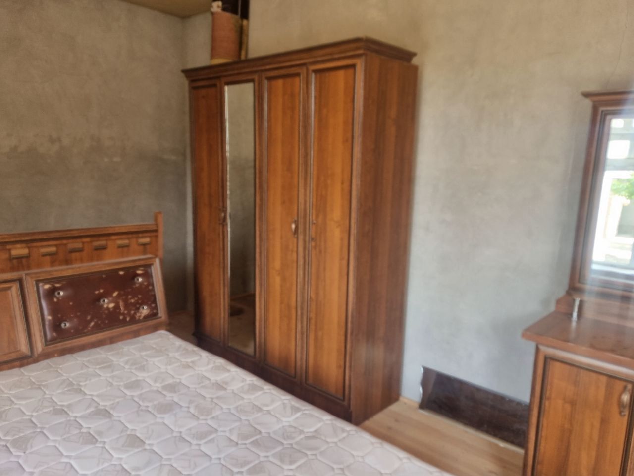 Mebel sotiladi xolati yaxshi