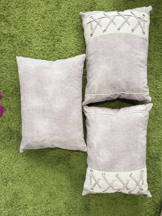 Подушки большие по 2000тг шт