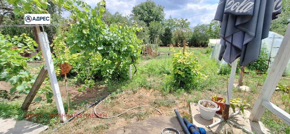 Парцел в Плевен, област-с.Върбица площ 1068 цена 23008