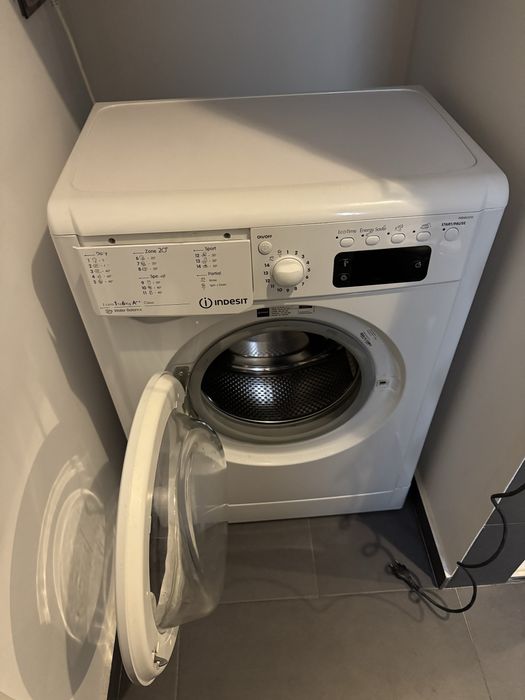 Masina de spalat rufe Indesit 1200 rpm 6kg