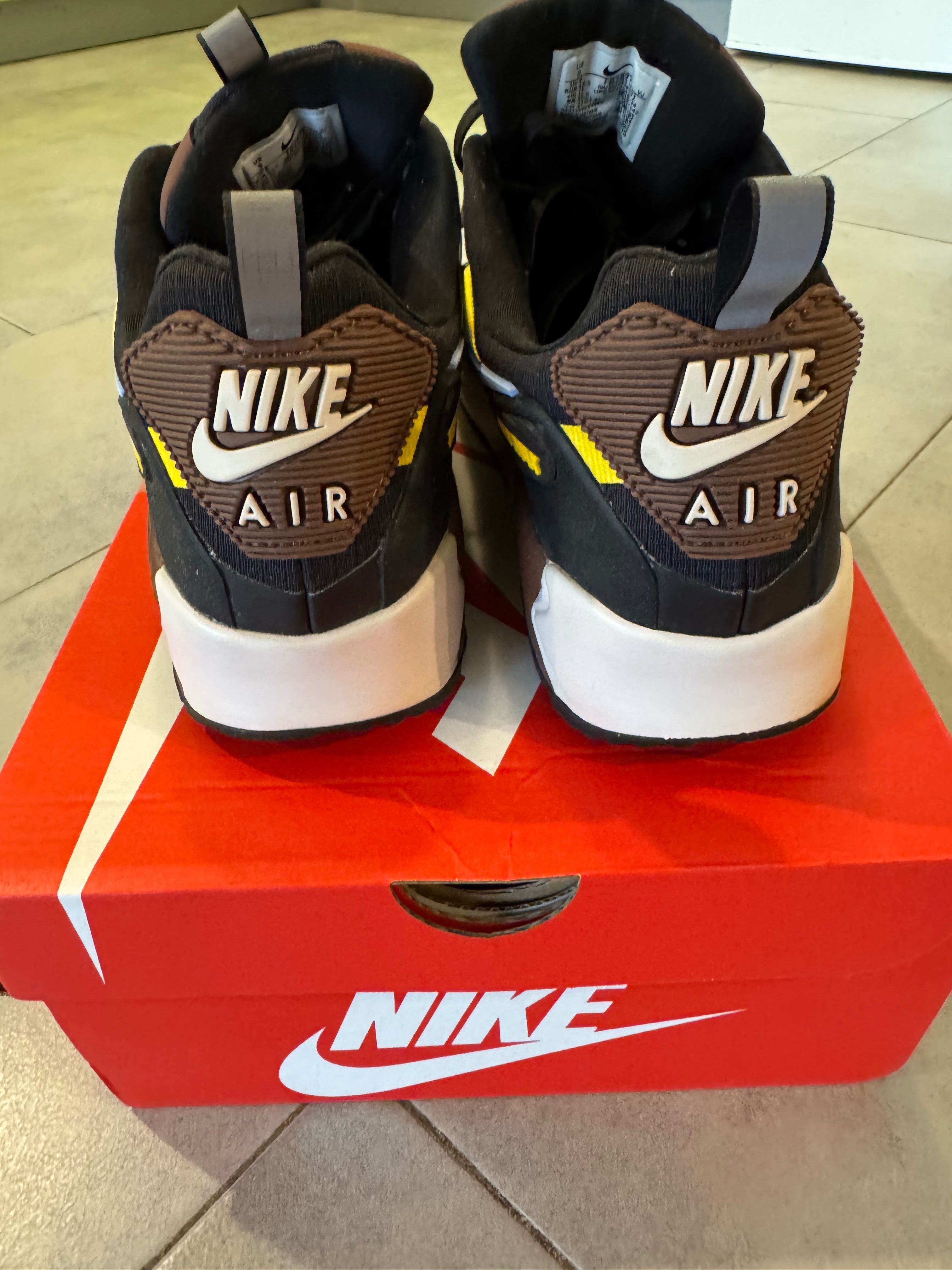 Nike Air Max 90 Drift