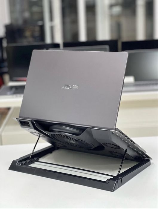 ASUS Vivobook | AMD Athlon 3050U | OЗУ 8Gb | SSD 240Gb