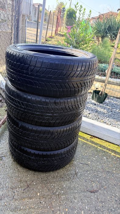 Зимни гуми 225/50/17 дот23