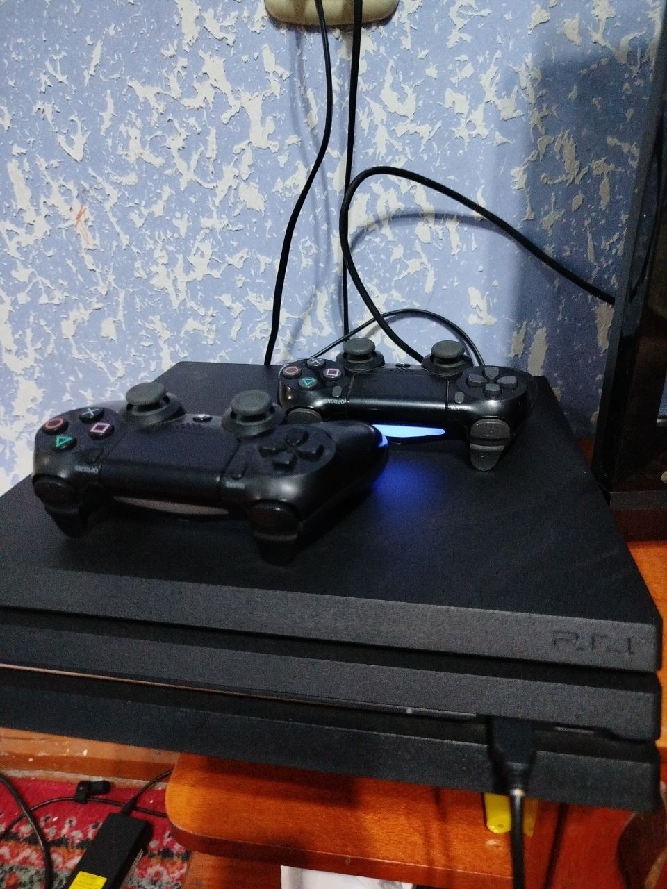 Playstation 4 pro 1TB 3–ревизия