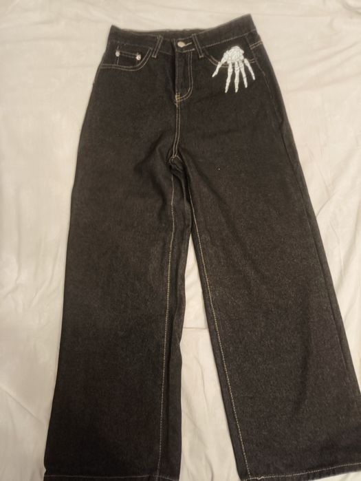Продам джинсы бэгги