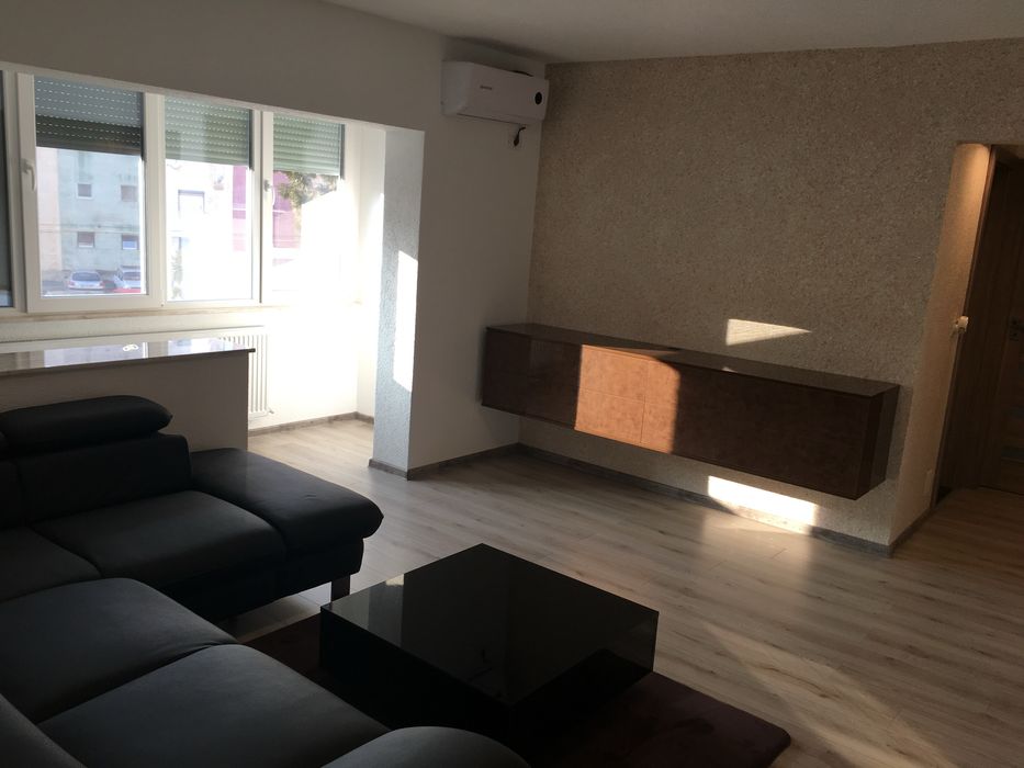 Vand Ap 2Camere 55mp Et.1/6 Vanatori/Langa alim.Galbena/Utilat/Mobilat