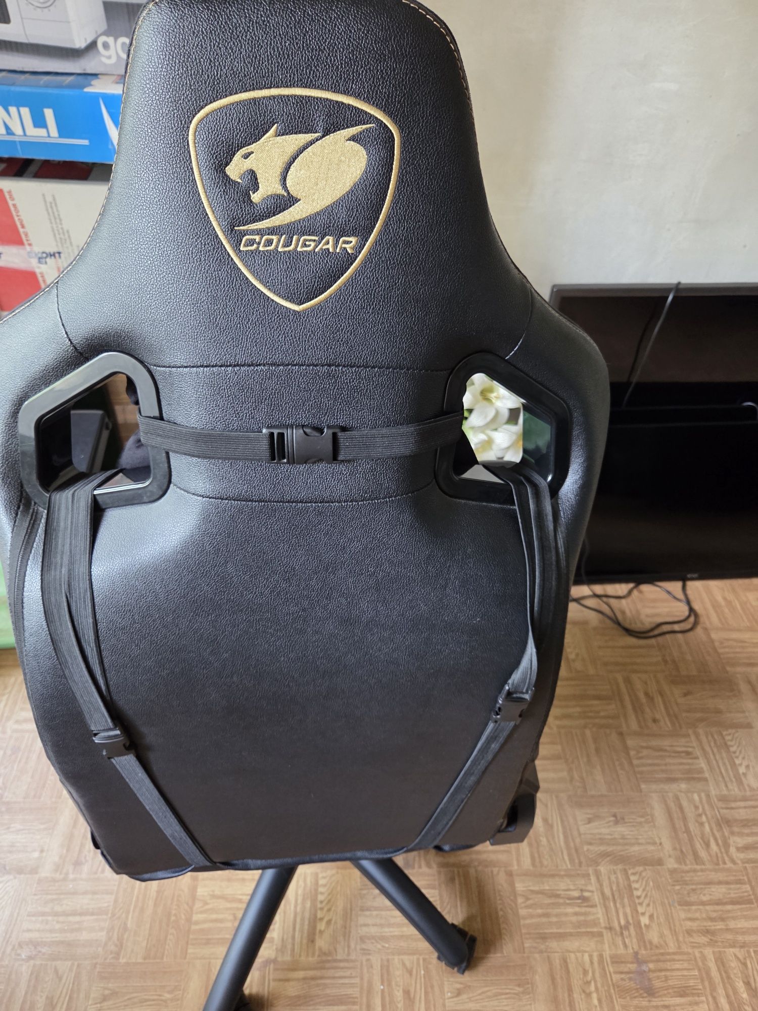 Геймърски стол cougar
