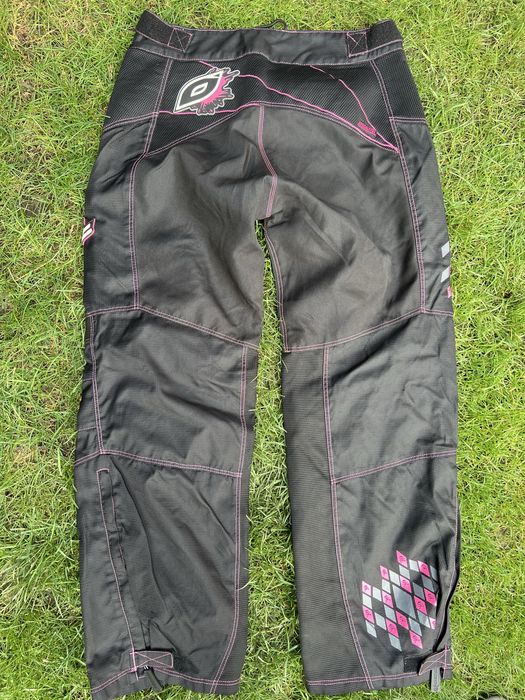 Pantaloni moto cross diferite modele si marimi