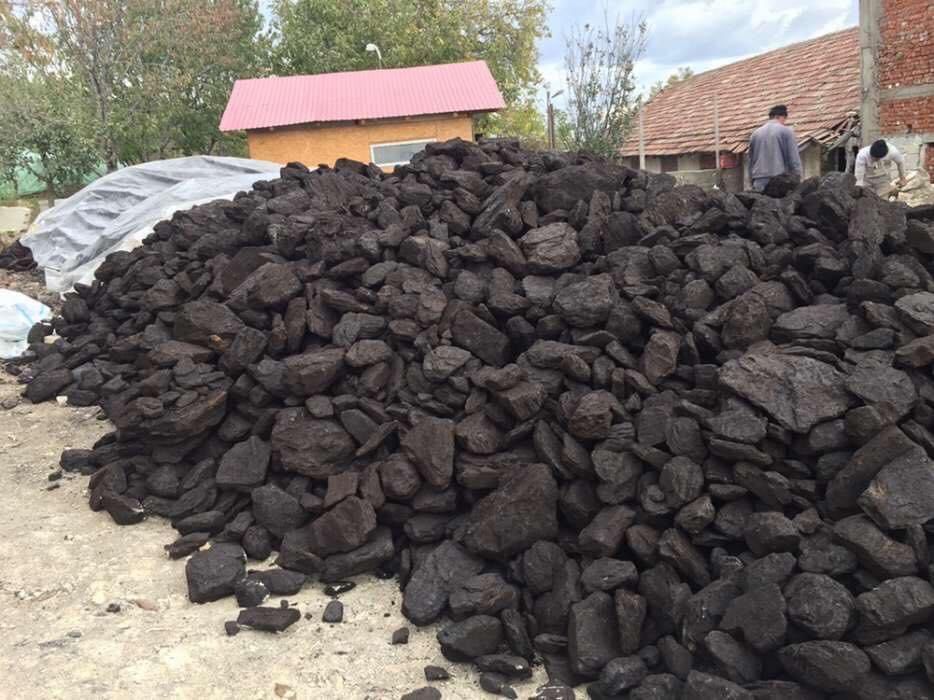 Carbuni Lignit // 599  lei Tona