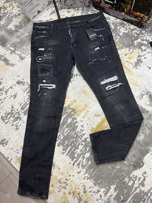 Blugi DSQUARED-Poze reale 100% Calitate superioara