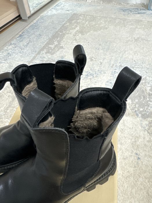 Продам обувь зимнюю в отличном состоянии