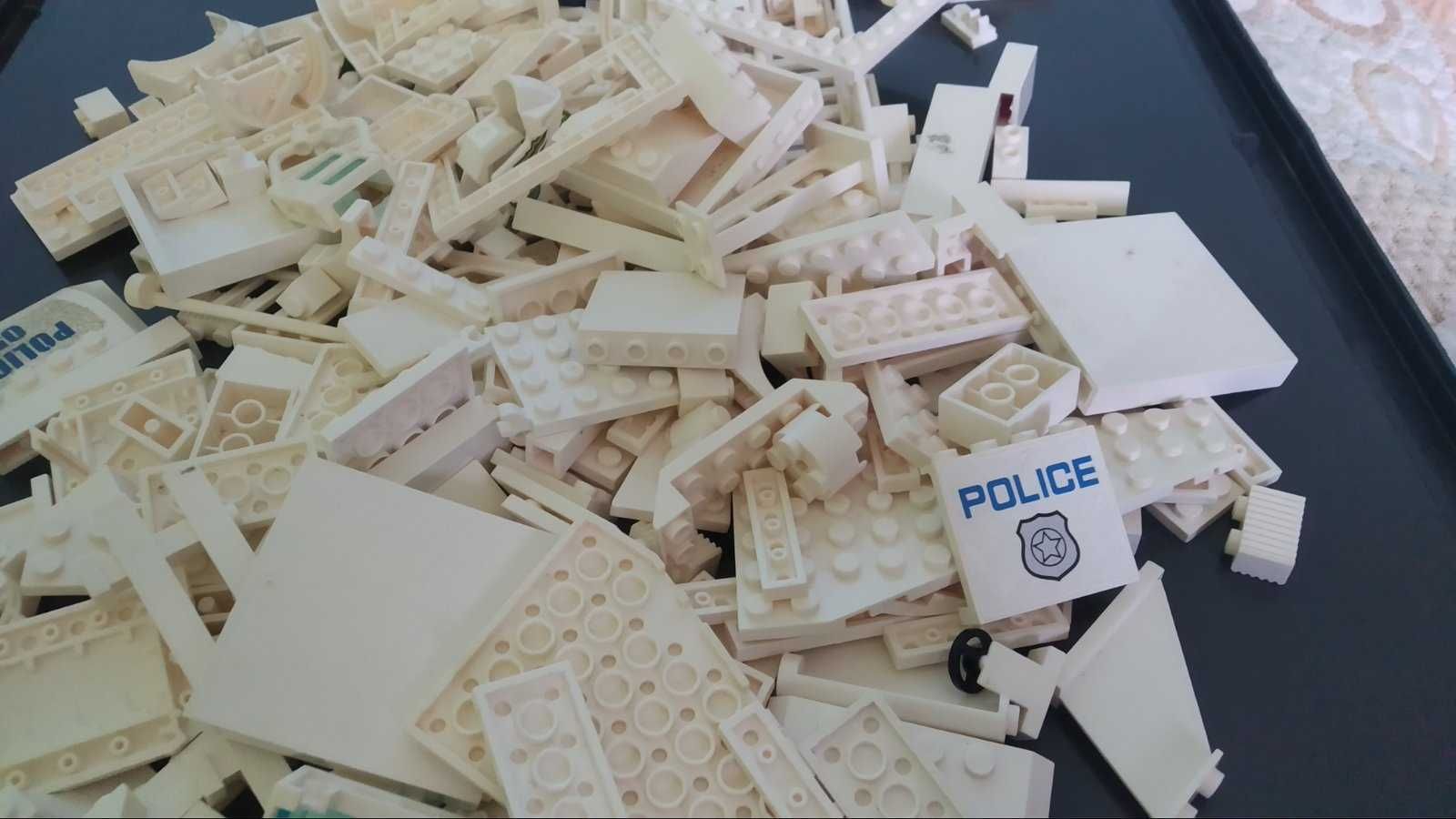 lego части цвят бял