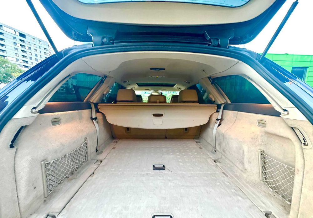 Mercedes-Benz E-Class E250 CDI 204 CP – 7 locuri – Elegance – Automat