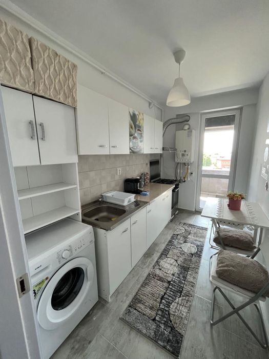 Inchiriez garsonieră