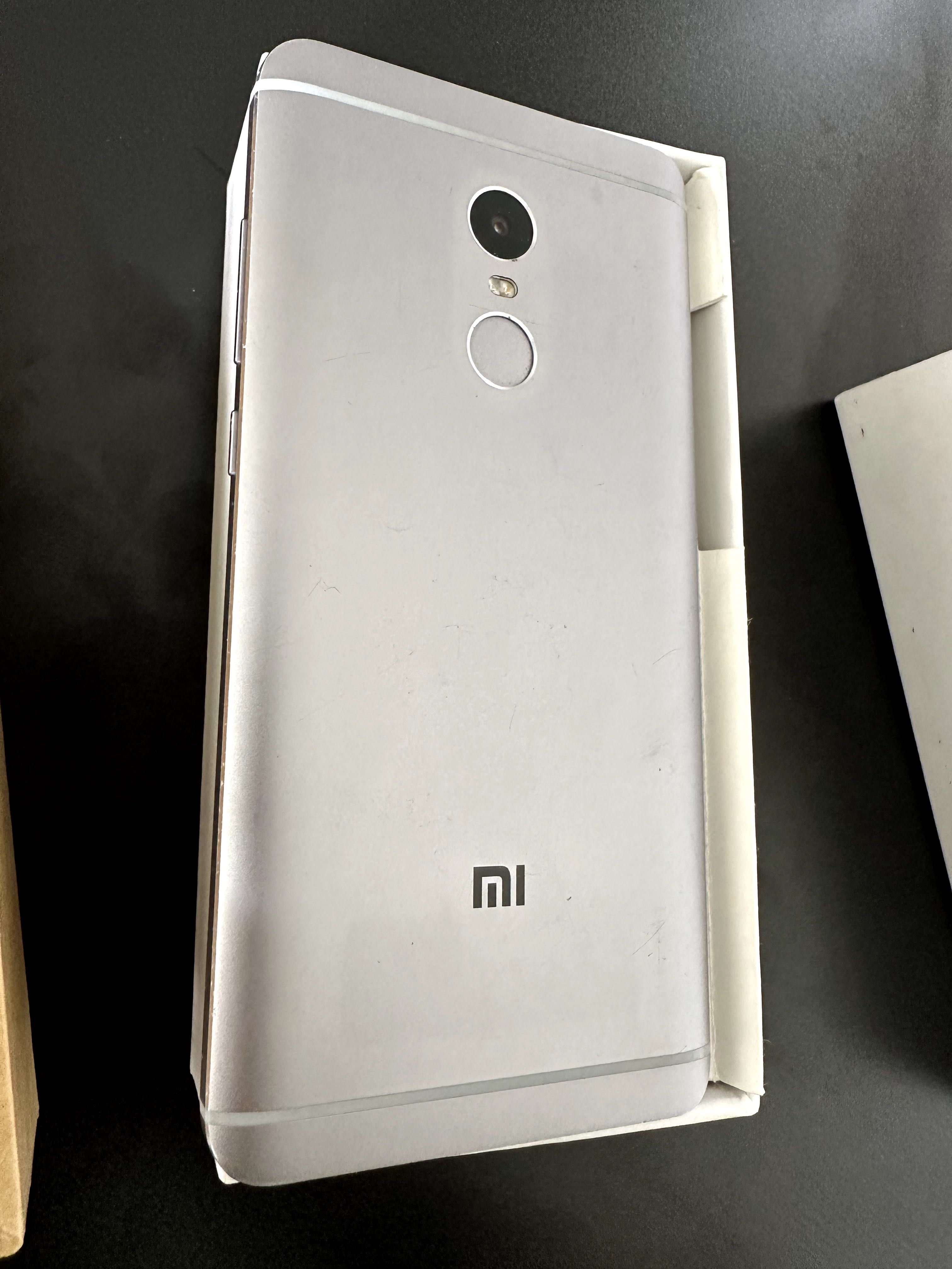 Xiaomi Redmi Note 4 3/64GB рабочий разбит экран Redmi Note 2 нерабочий