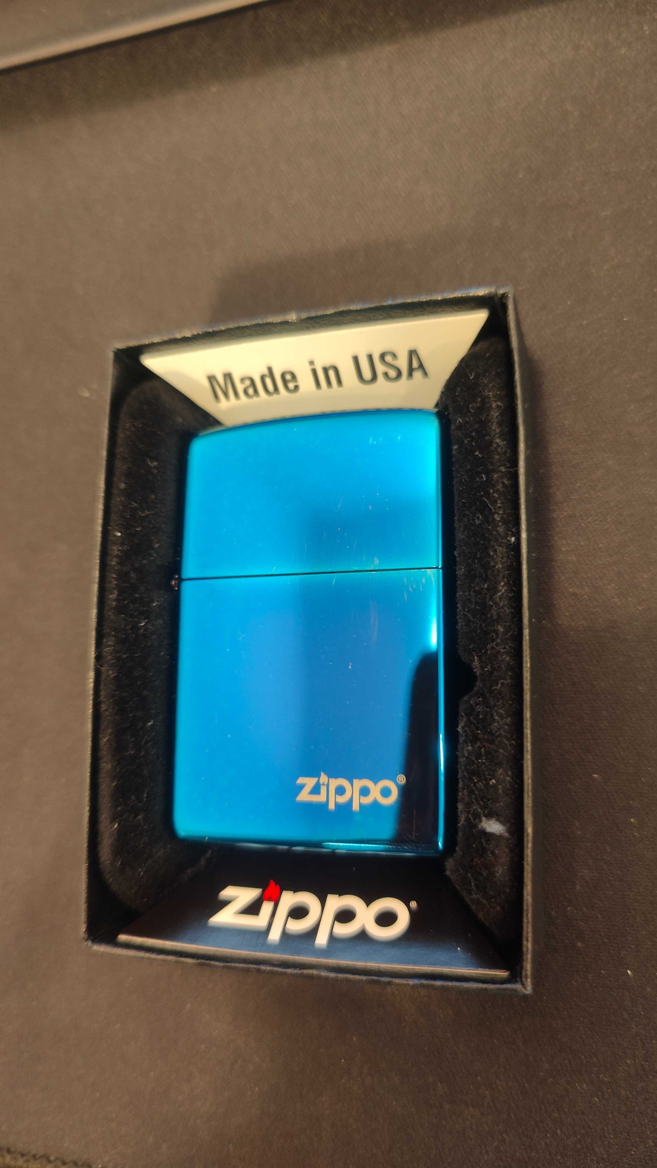 Brichete Zippo si tabachera