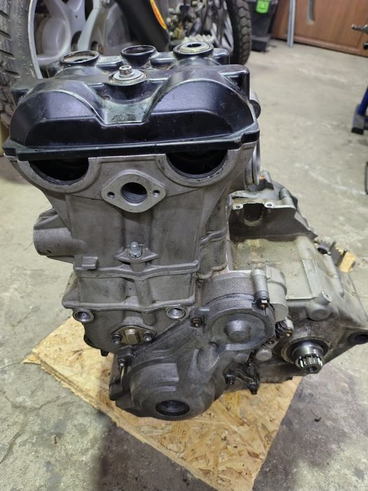 Vând motor KTM 450