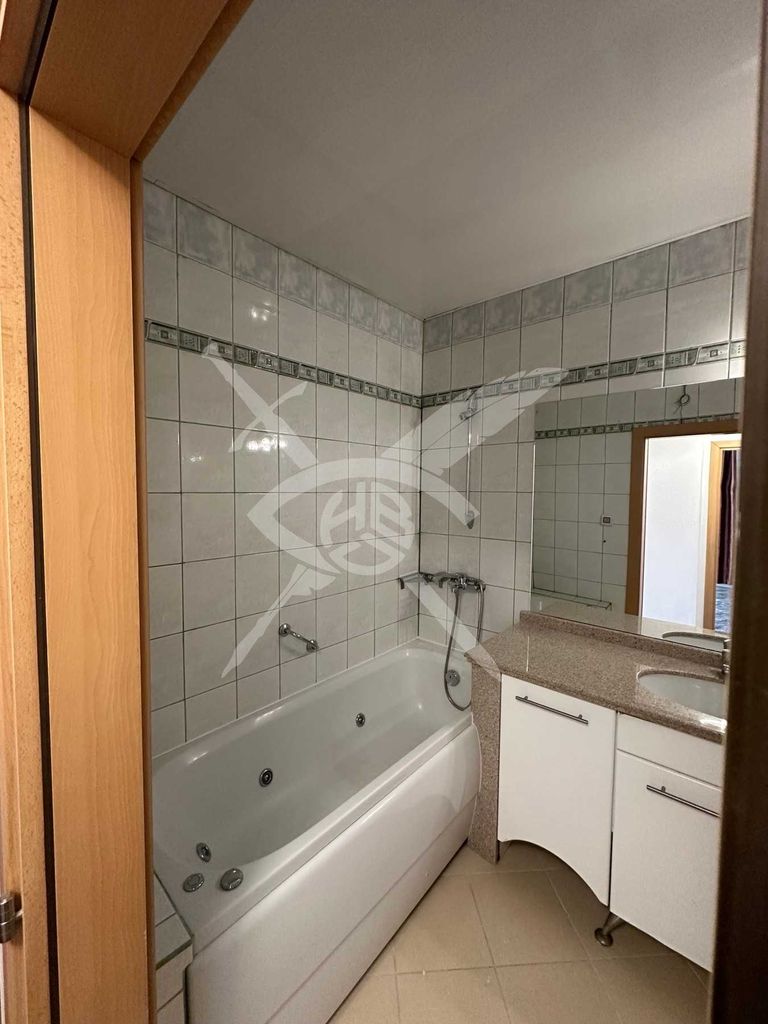 Продава се Двустаен апартамент в к.к. Слънчев бряг - 85 кв.м за 1412 €/кв.м - Снимка #6
