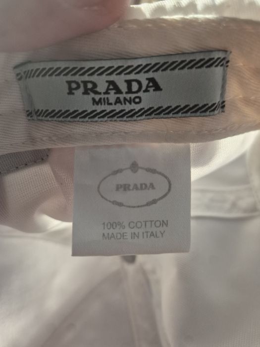 Șapcă [prada milano]