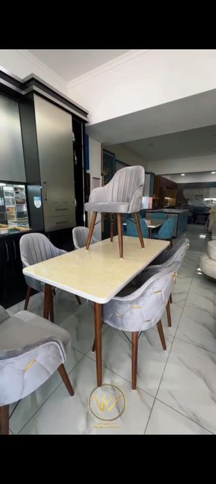 Yangi tayyor mebellar sotuvda