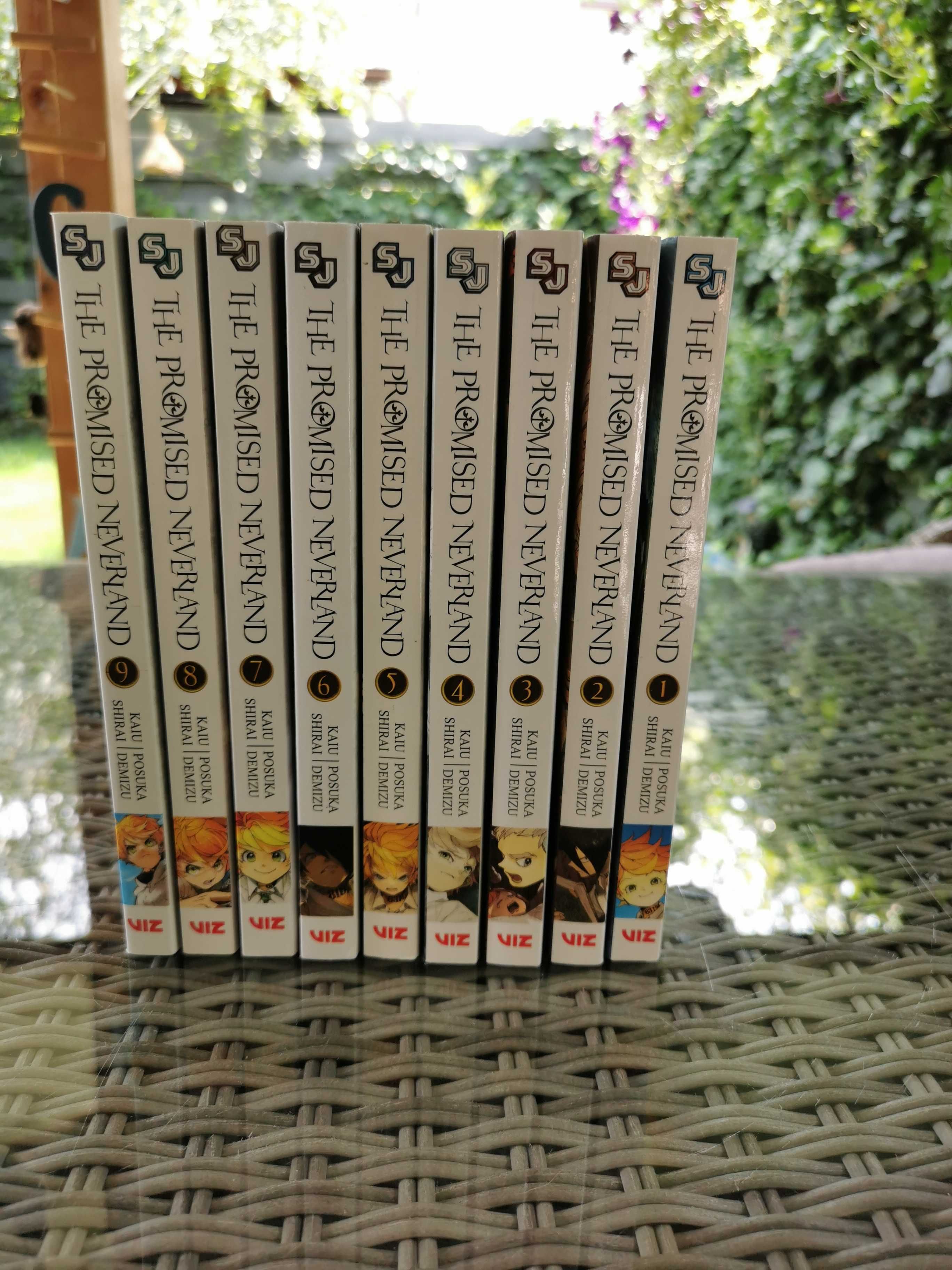 Volume manga: The promised neverland ( volumele 1-5)