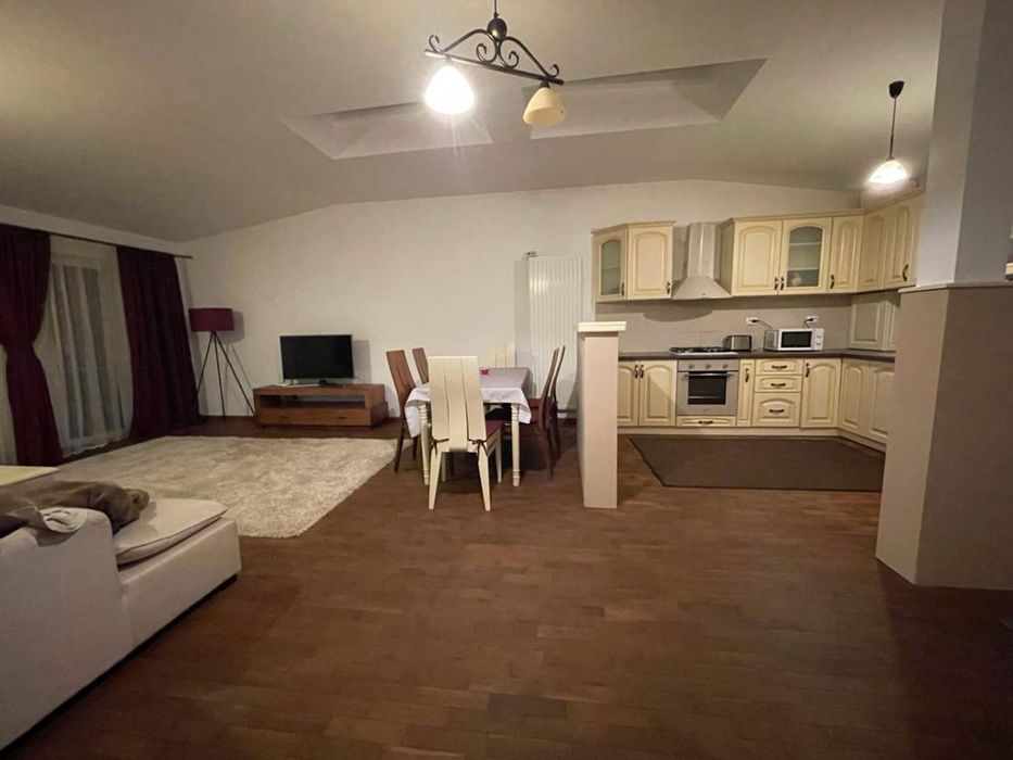 Inchiriez Apartament