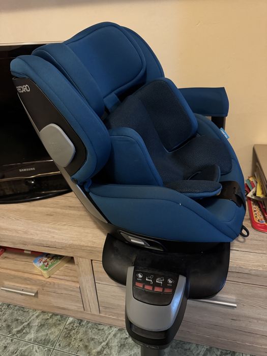Столче за кола Recaro