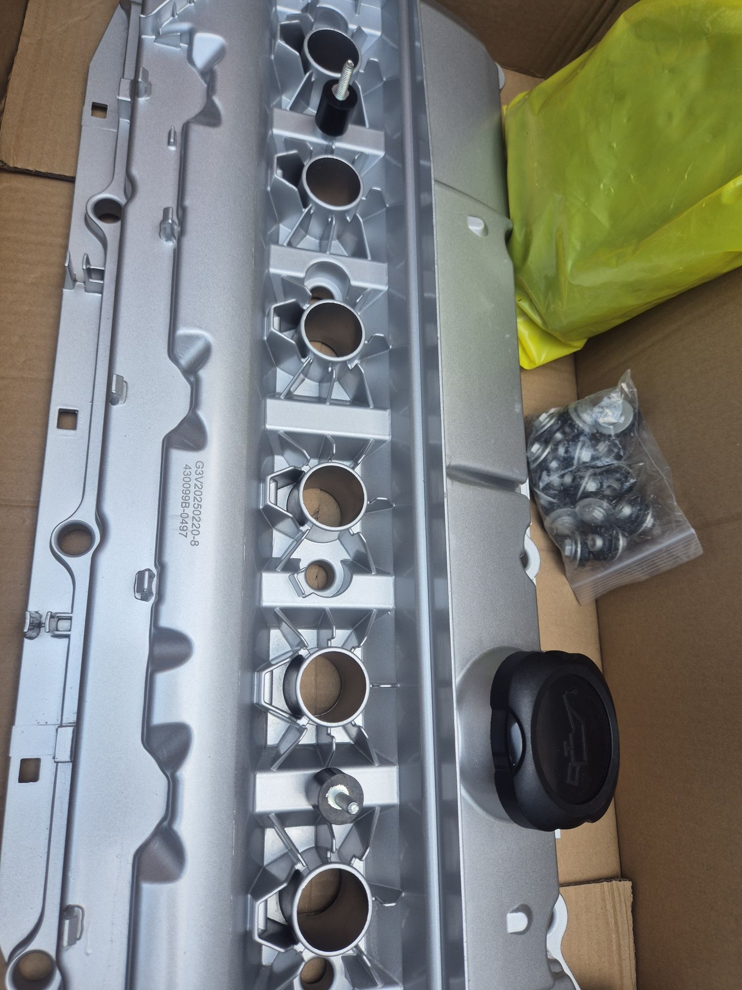 Алуминиев капак клапани за BMW M54 / M52TU / M54B25  / M54B30 /