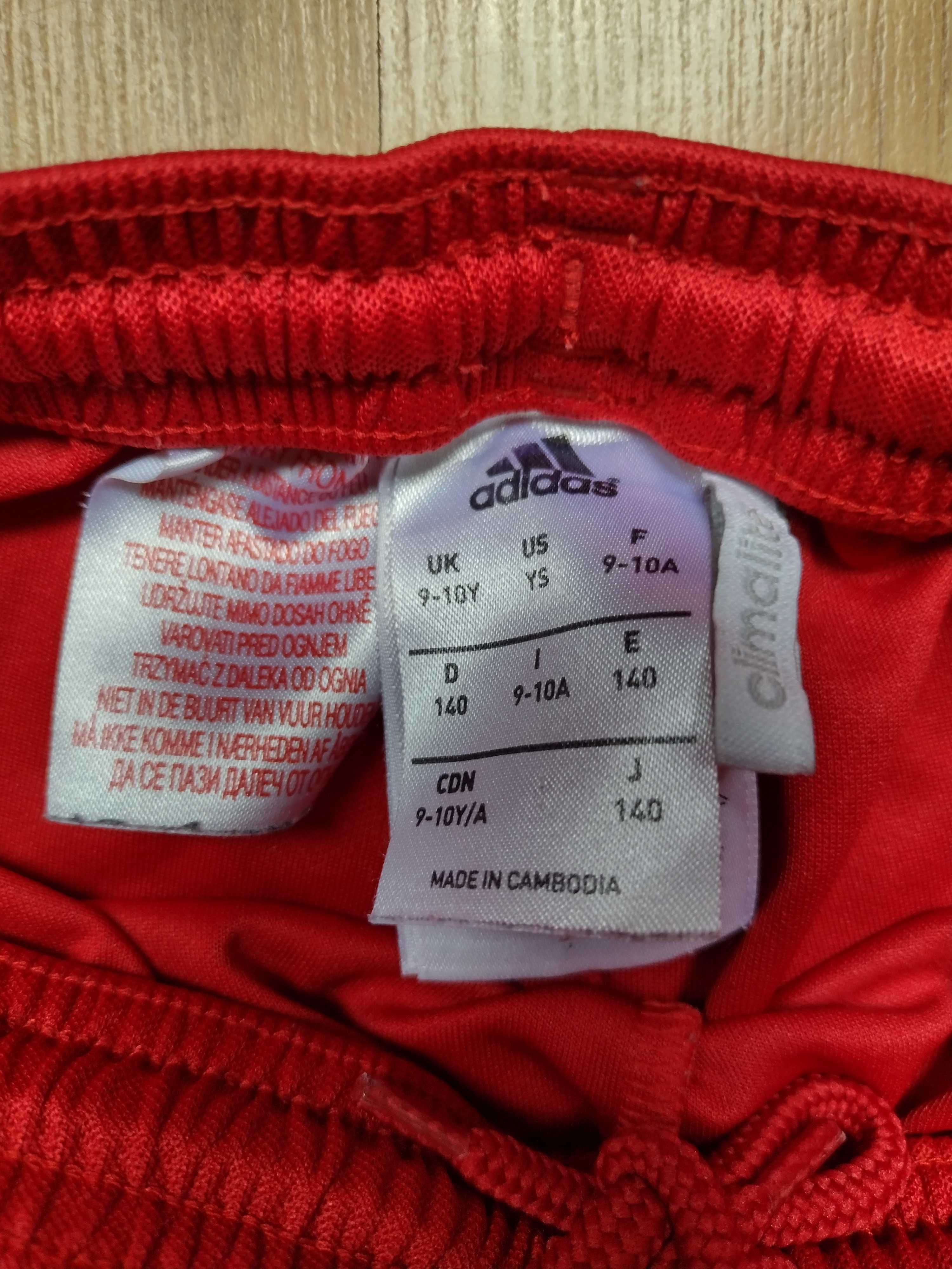 Manchester United / Adidas - детски футболен екип на Манчестър Юнайтед