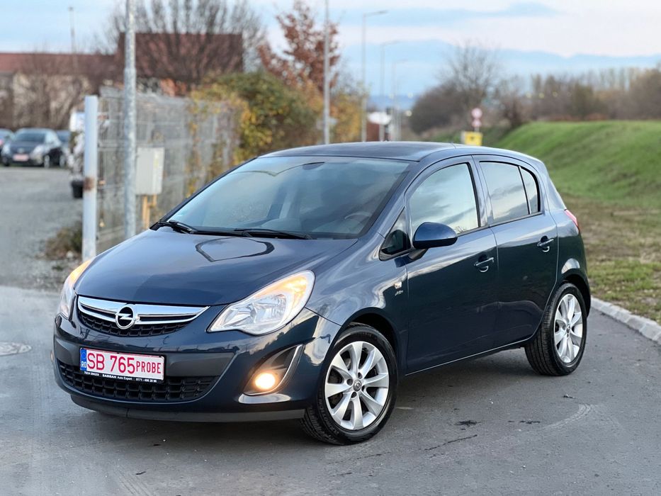Opel Corsa FaceLift / 121 mii km / Foarte Dotat