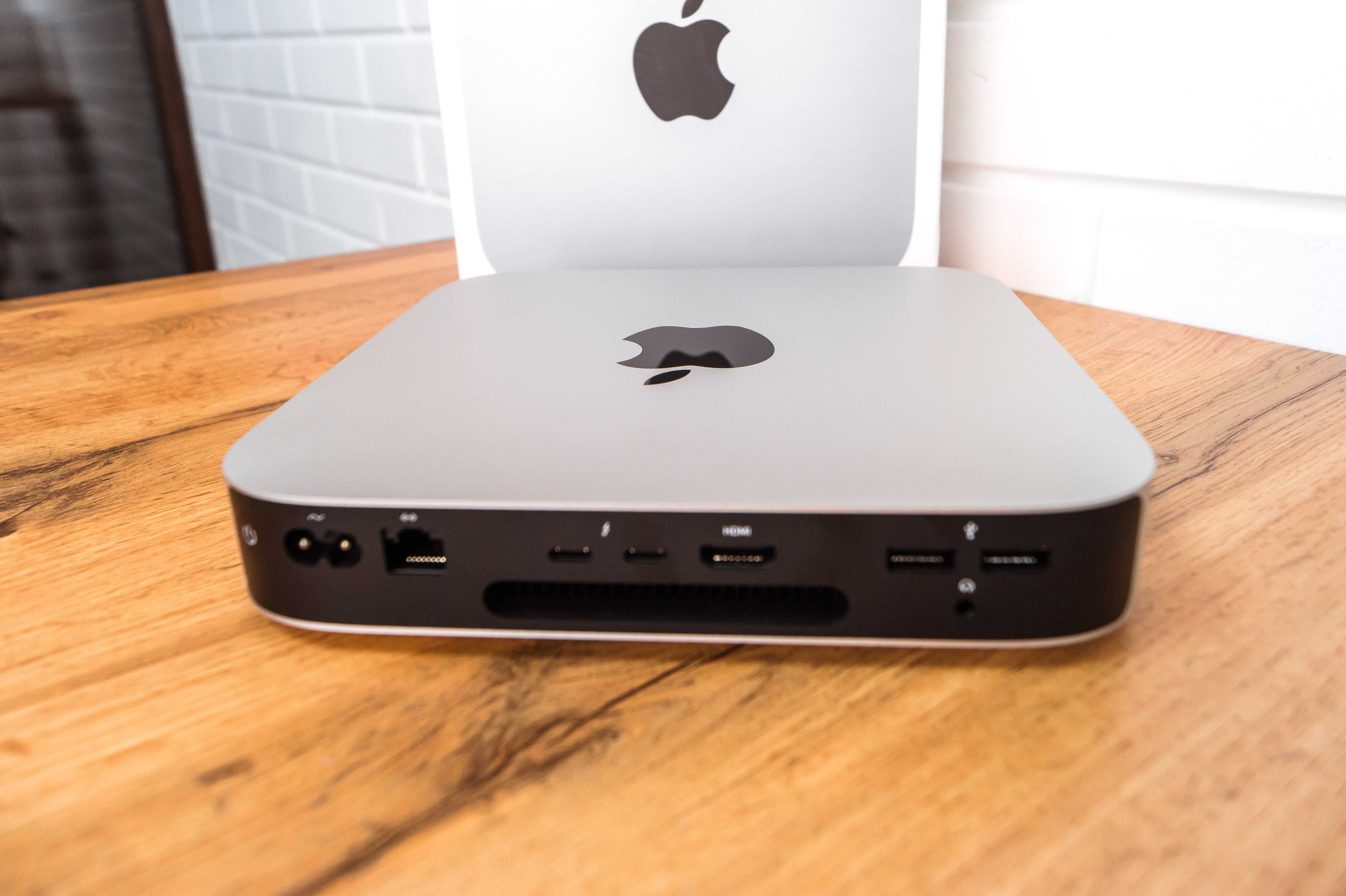 Mac mini M2 | 2023  | 8/256GB | space gray |Магазин Red Geek