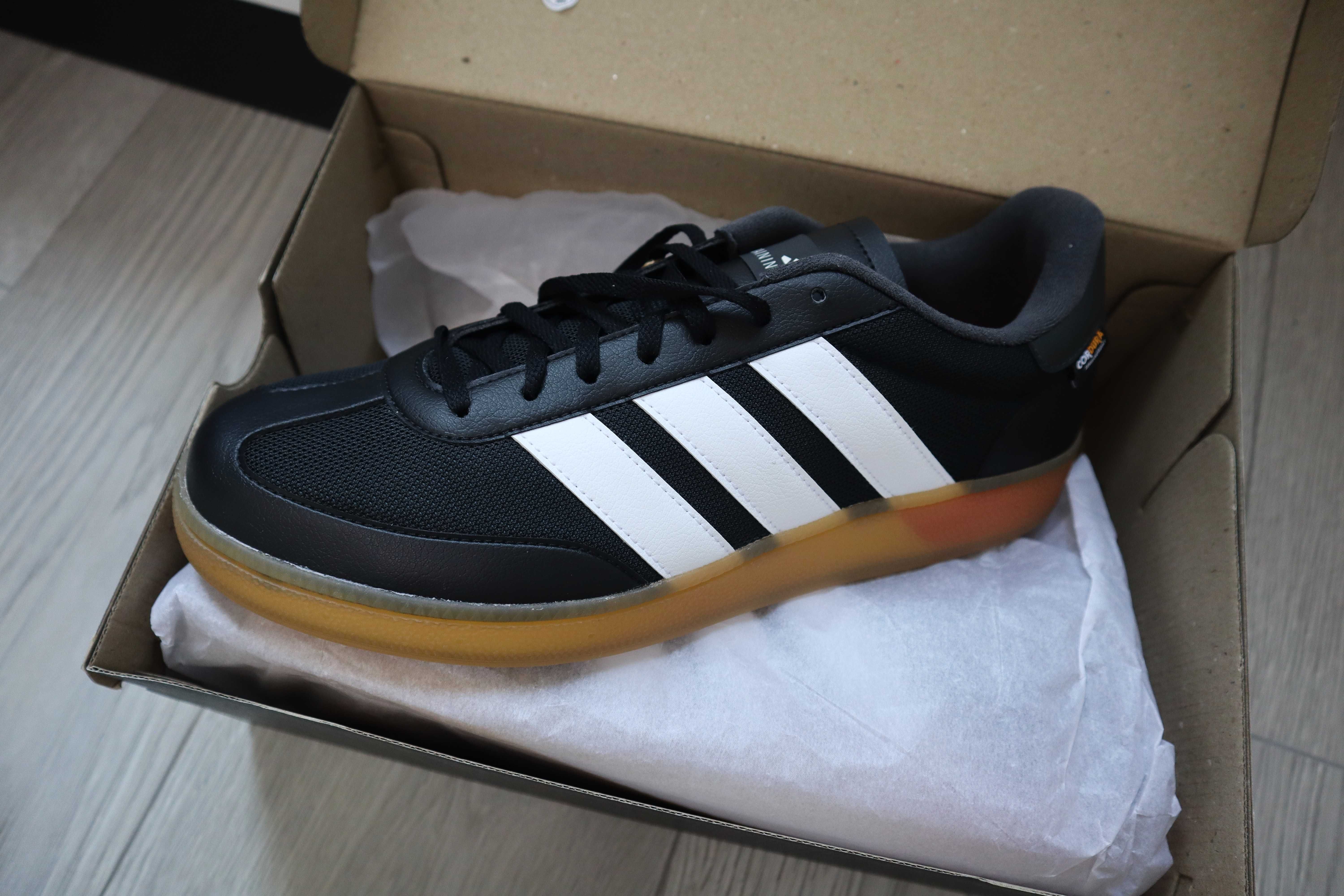 Мужские кроссовки Adidas Training Spezial оригинал, new US 11