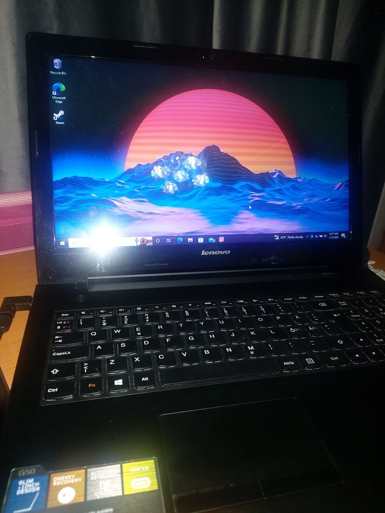 Laptop lenovo g50