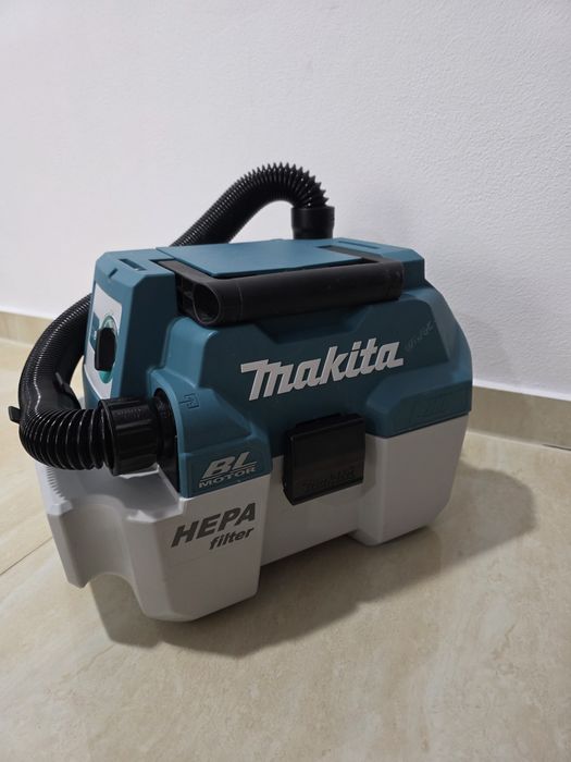 Aspirator makita DVC 750L 18V