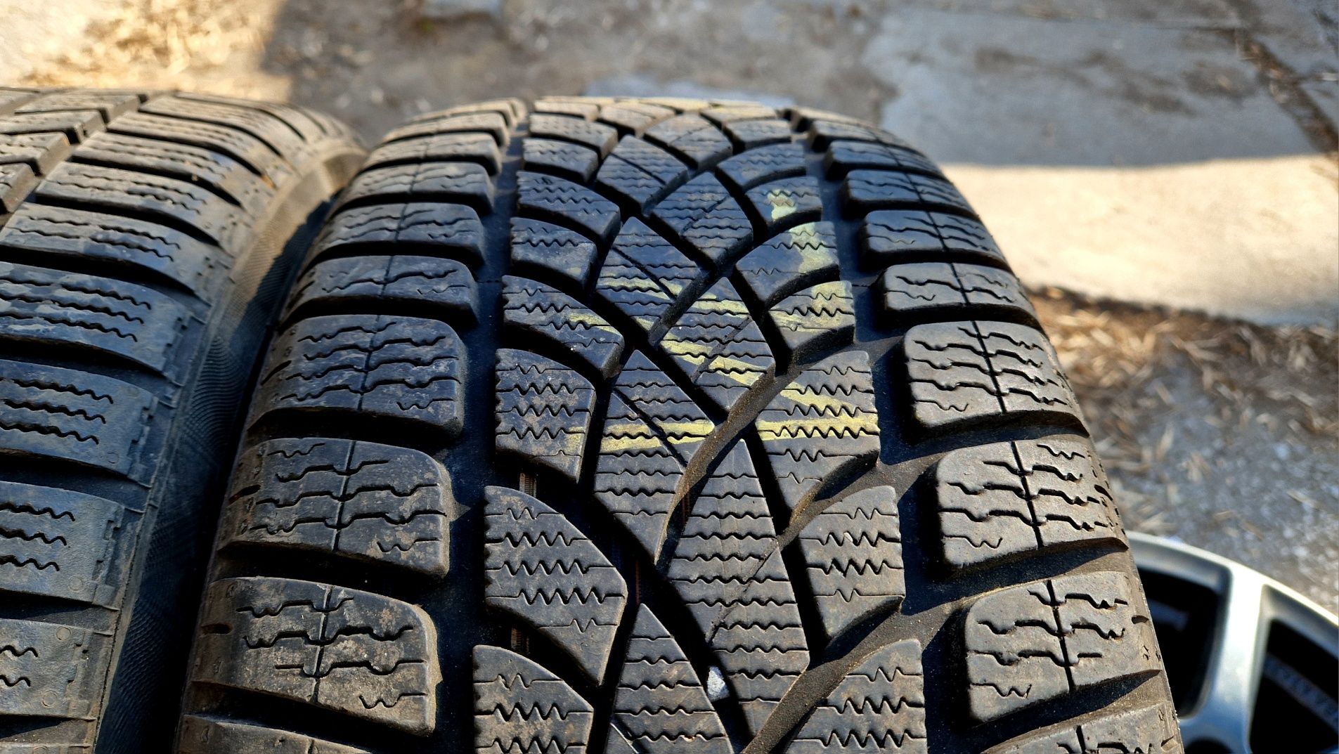 4бр 215/40/17 зимни гуми Dunlop 3D, Continental TS830