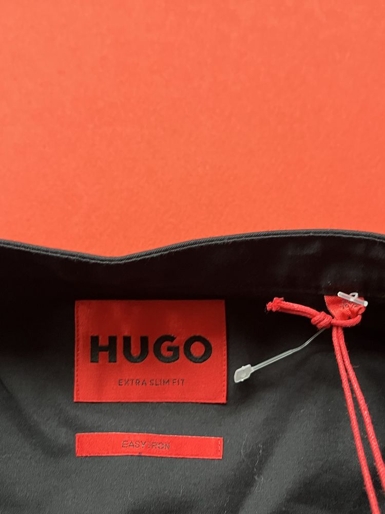 HUGO Hugo Boss : НОВА- Enrique  Extra Slim М / Оригинал
