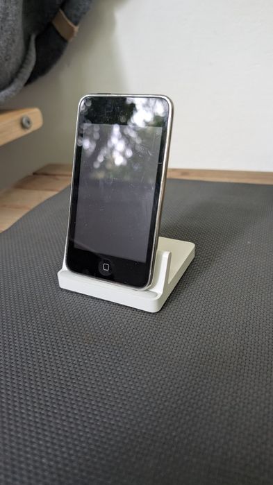 iPod Apple prima generație +Dock original 8 și 32 gb