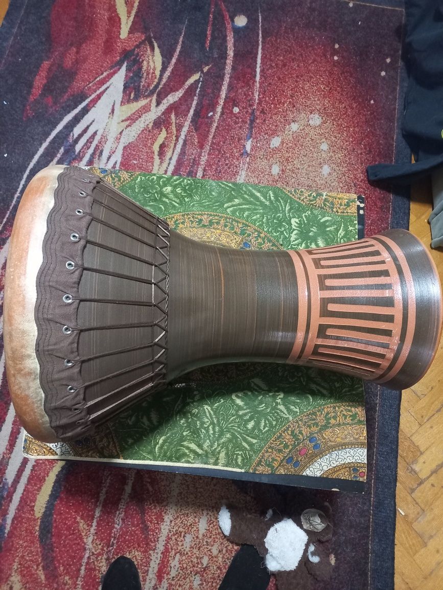 Tarabana/Darbuka bass