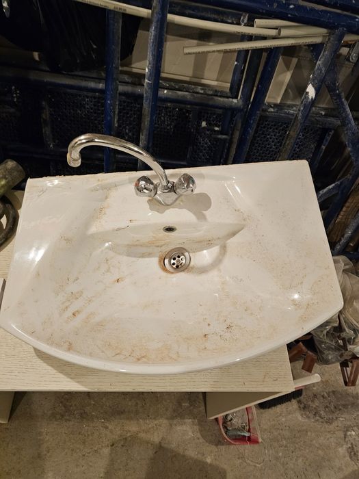 Мивка "Ideal Standard" - оборудвана