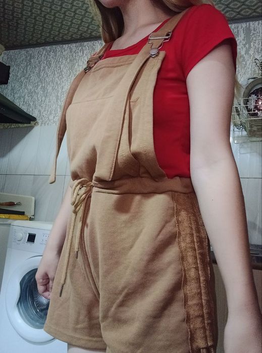 Новые джинсовые шорты