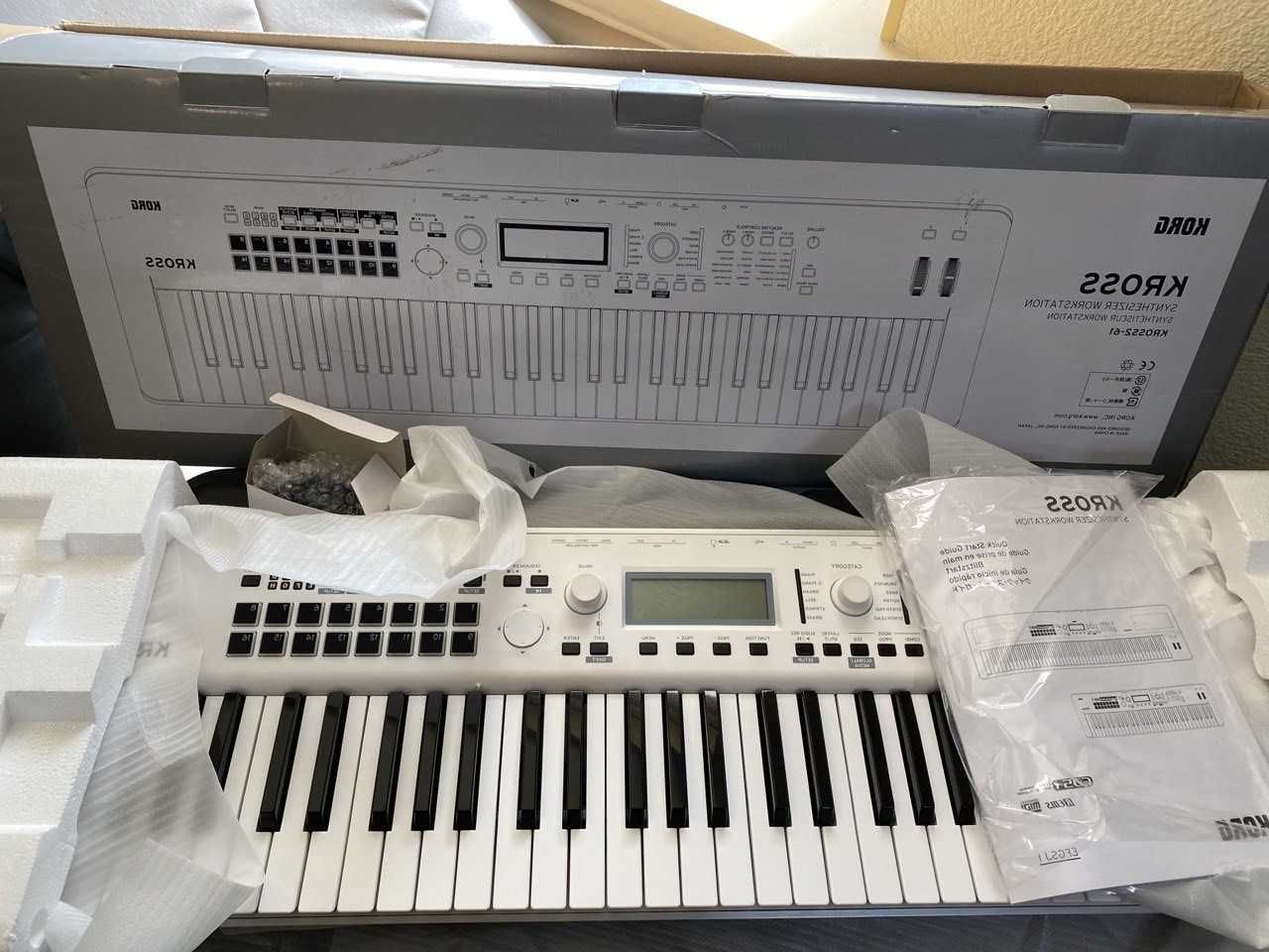 Korg  KROSS 2 - 61