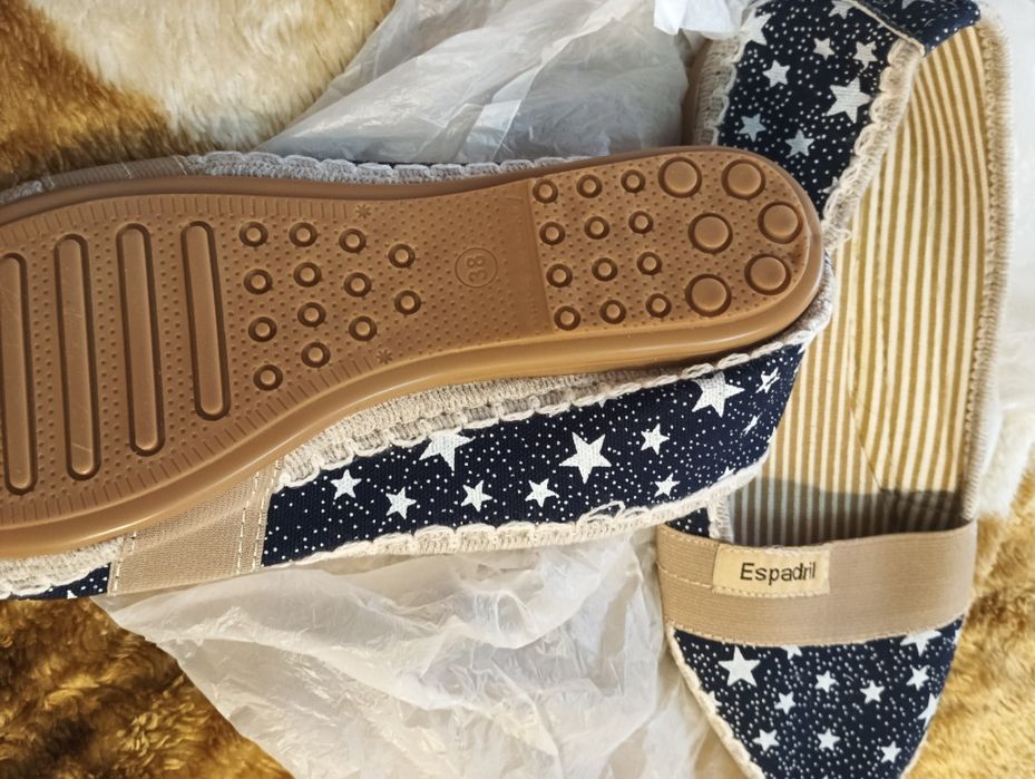 Женская обувь,эспадрильи.