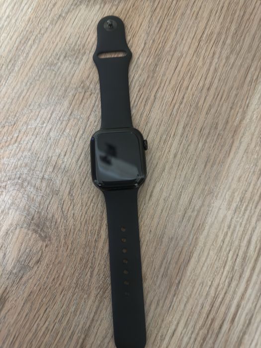 Продам часы Apple Watch 10 42mm
