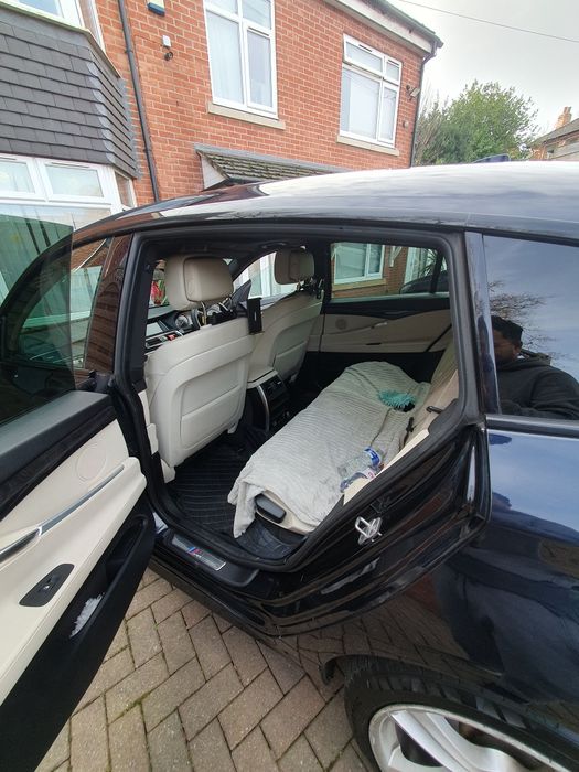 Se vinde BMW  M sport 5 series GT 2.0