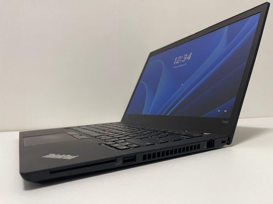 Lenovo ThinkPad T495 • 16GB RAM • 1TB SSD • Tastatura iluminata