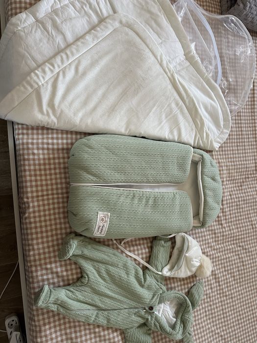 Продам конверт для выписки